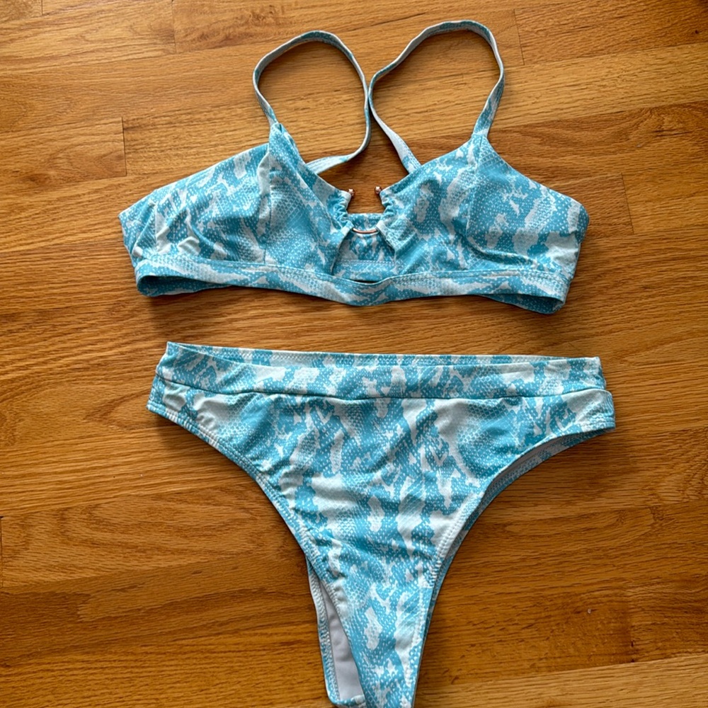 Bikini blue snake skin print set